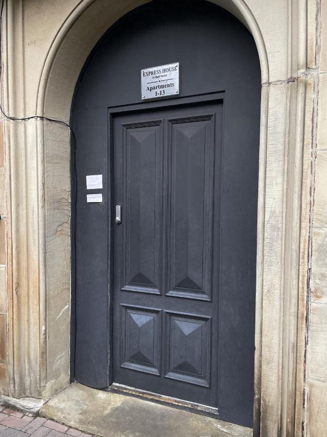 Luxurious 2 Bed Apartment In Heart Of Burnley With Private Parking エクステリア 写真